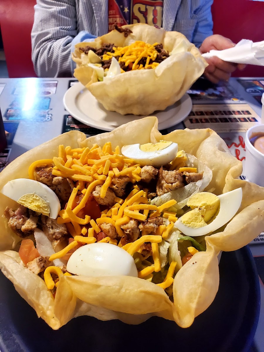 Johnny B's El Dorado - Photo 4