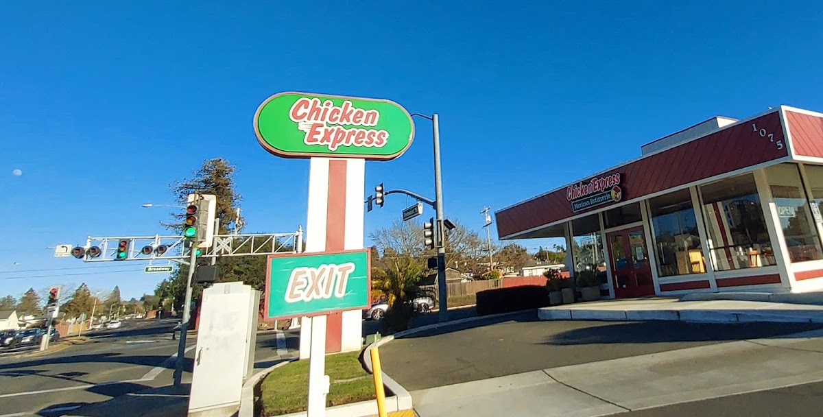 Chicken Express Vallejo - Photo 2