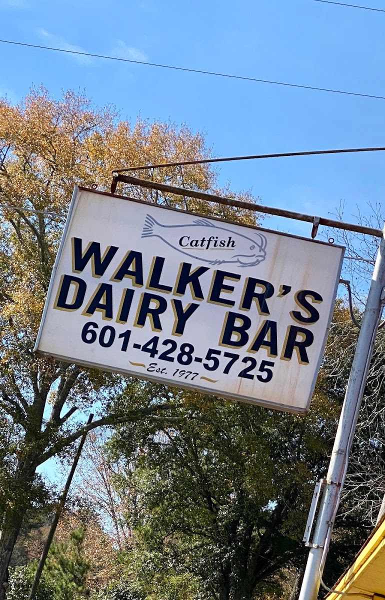 Walker's Dairy Bar - Photo 6
