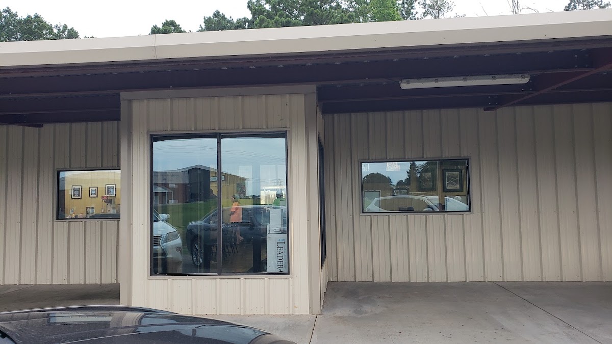 Walker's Dairy Bar - Photo 8
