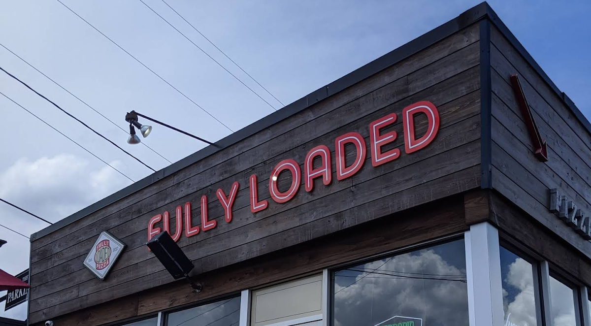 Fully Loaded Pizza Kitchen - Photo 8