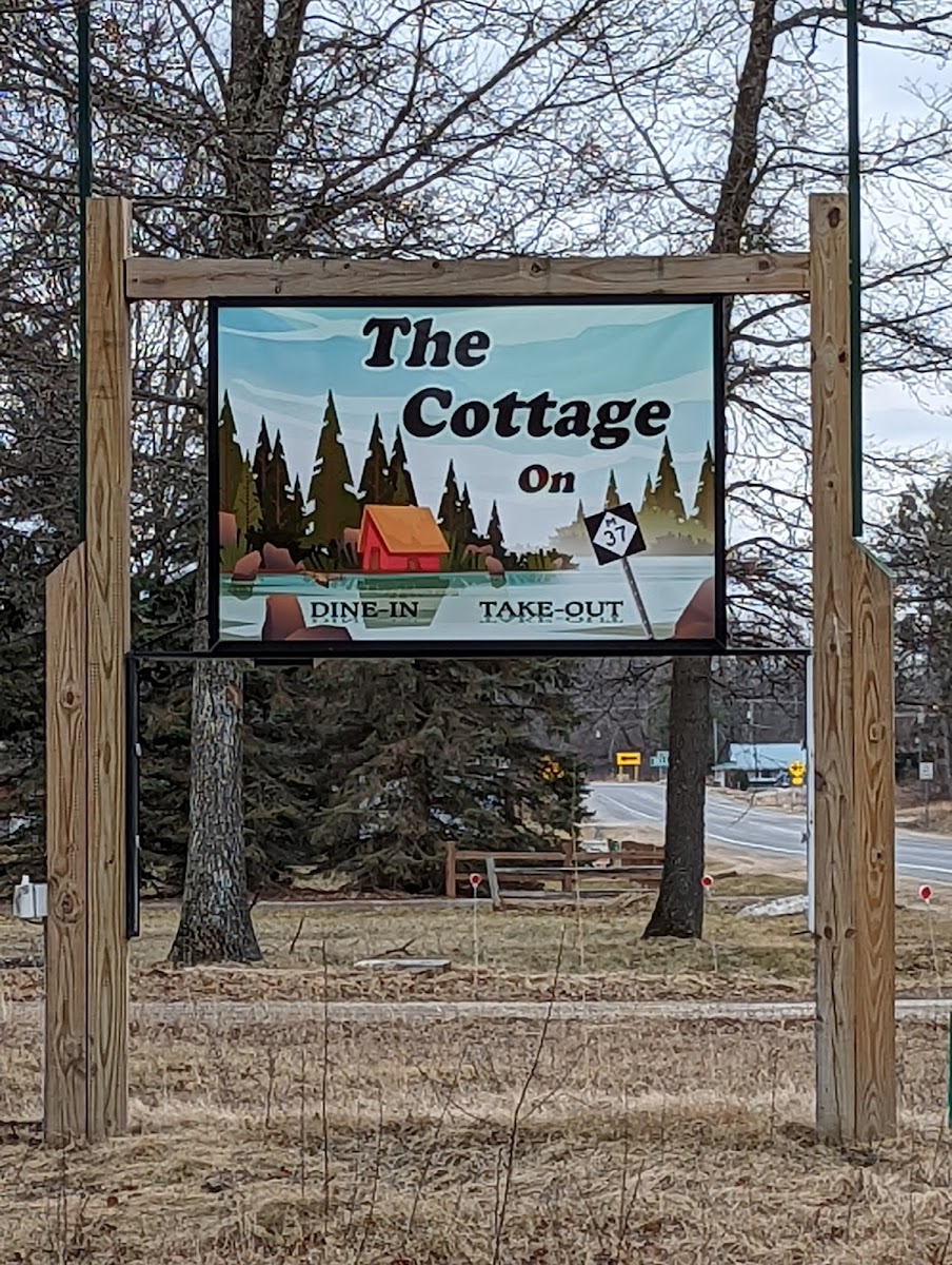 The Cottage On M-37 - Photo 3