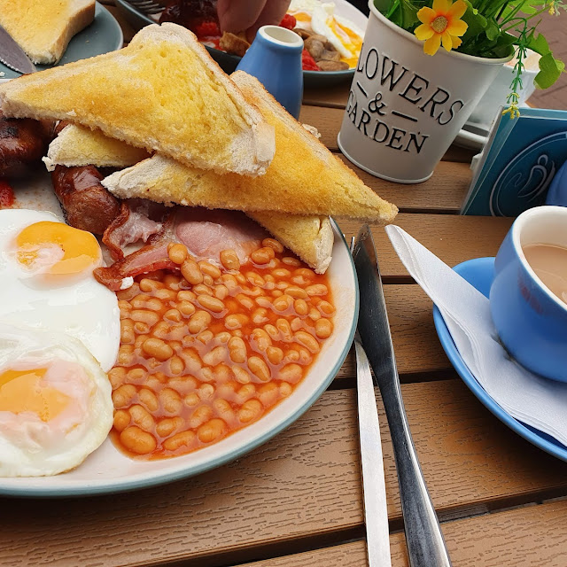 Full English Breakfast