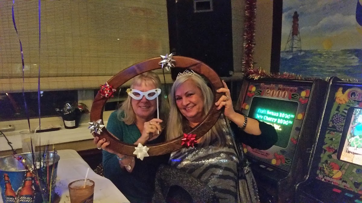 Sail Inn - Photo 8