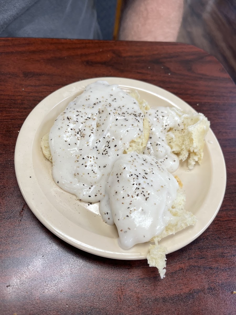 Peggy's Country Cafe - Photo 3