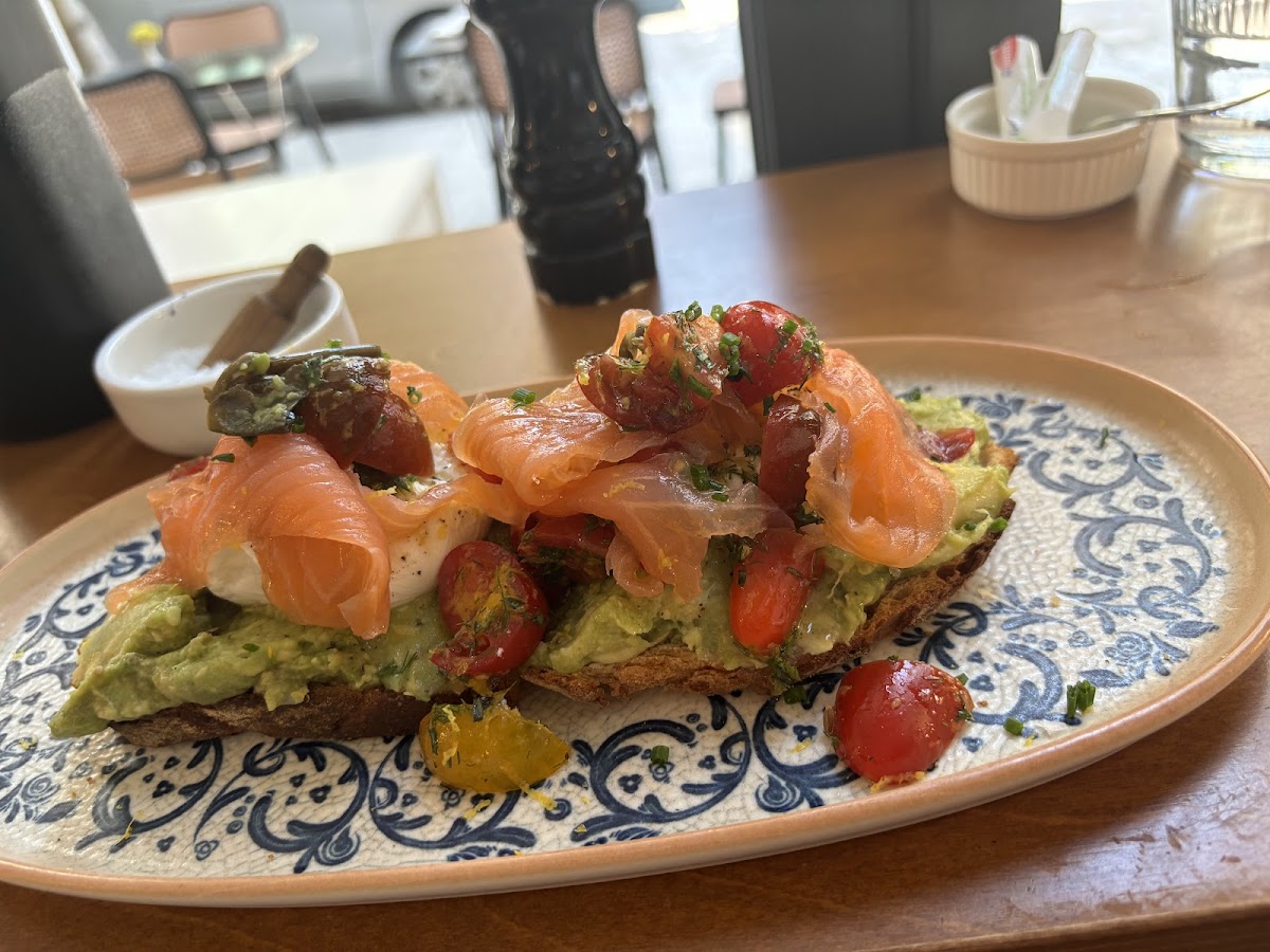 Ombrela Cafe Brunch Bar - Photo 8