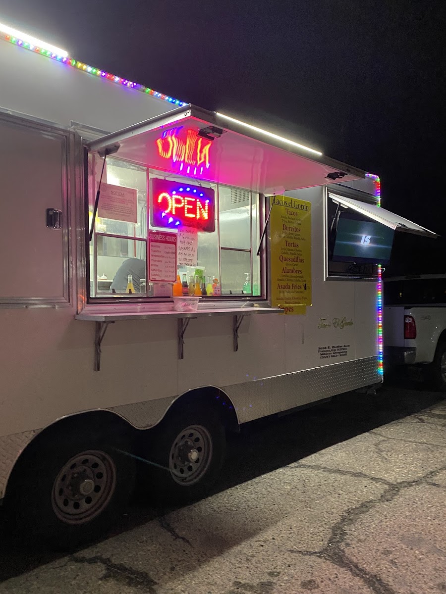 Tacos El Gordo - Photo 1