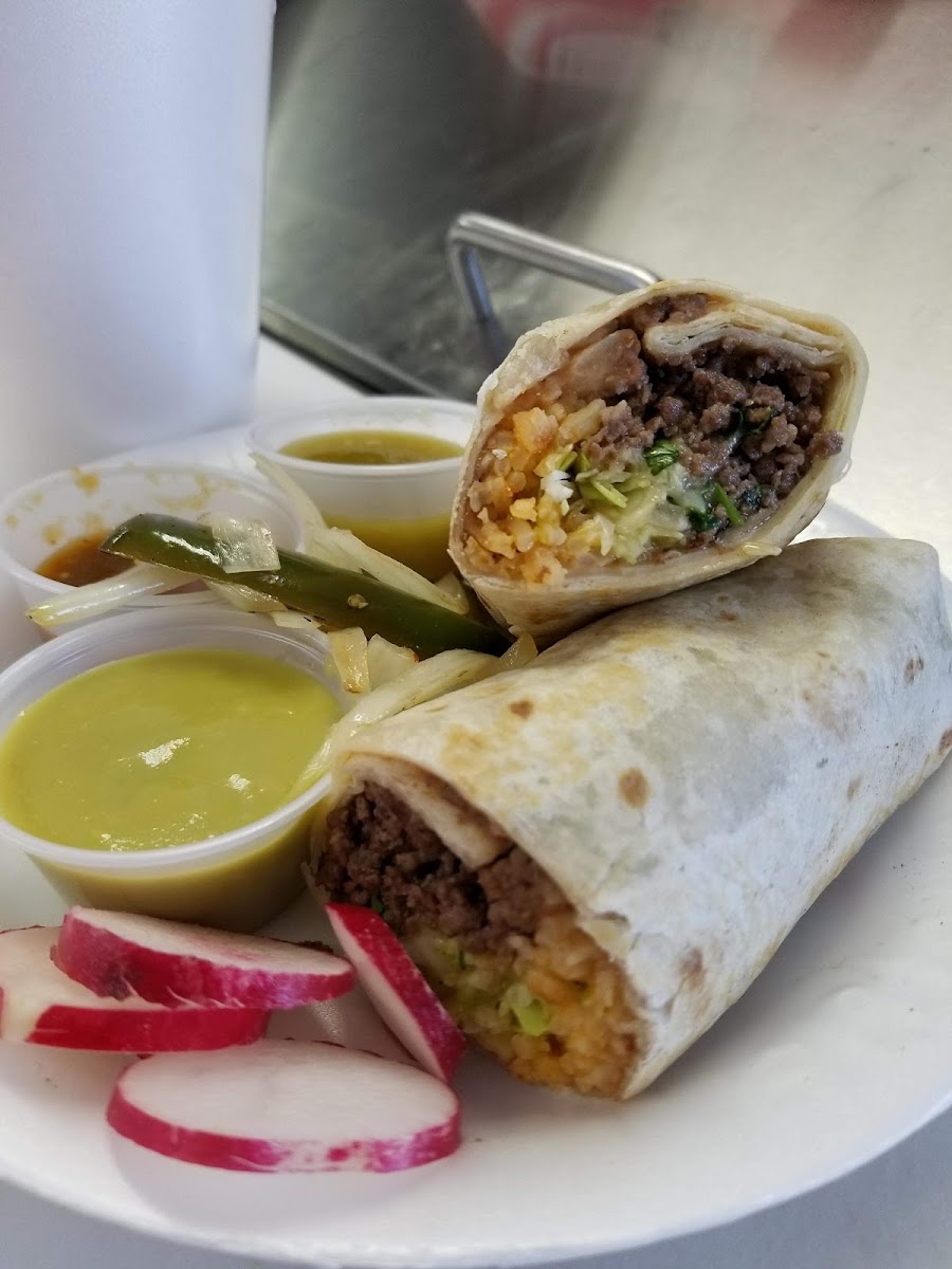 Tacos El Gordo - Photo 4