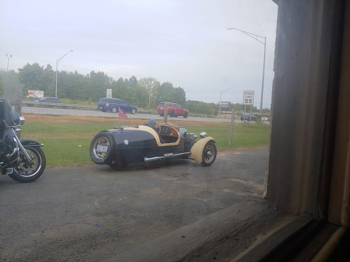 Hinson's Drive-In - Photo 8