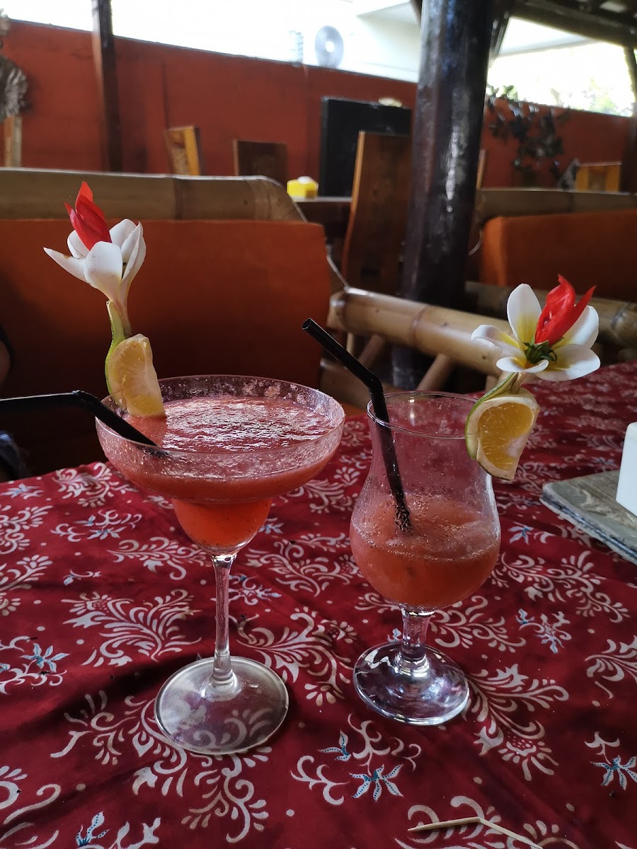 Billys Bar & Restaurant - Photo 3