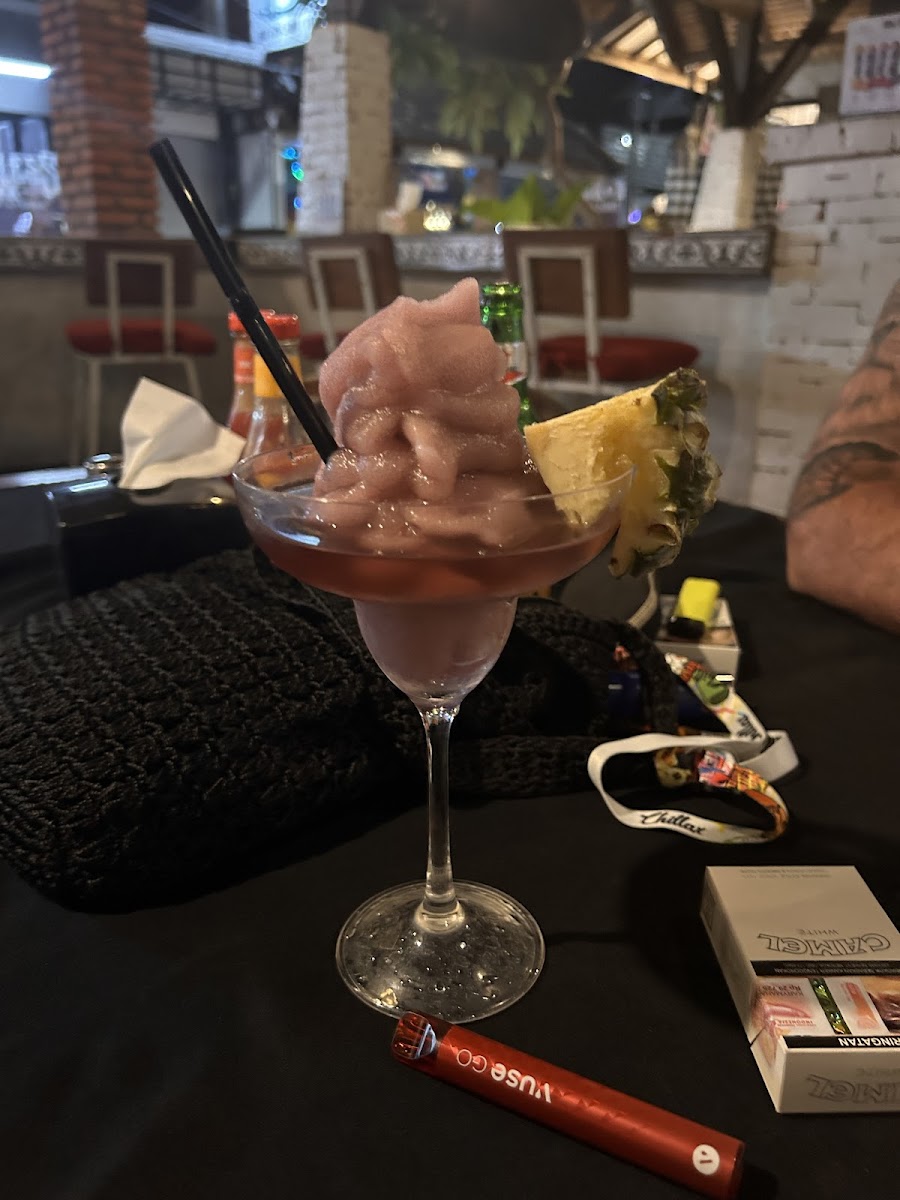 Billys Bar & Restaurant - Photo 4
