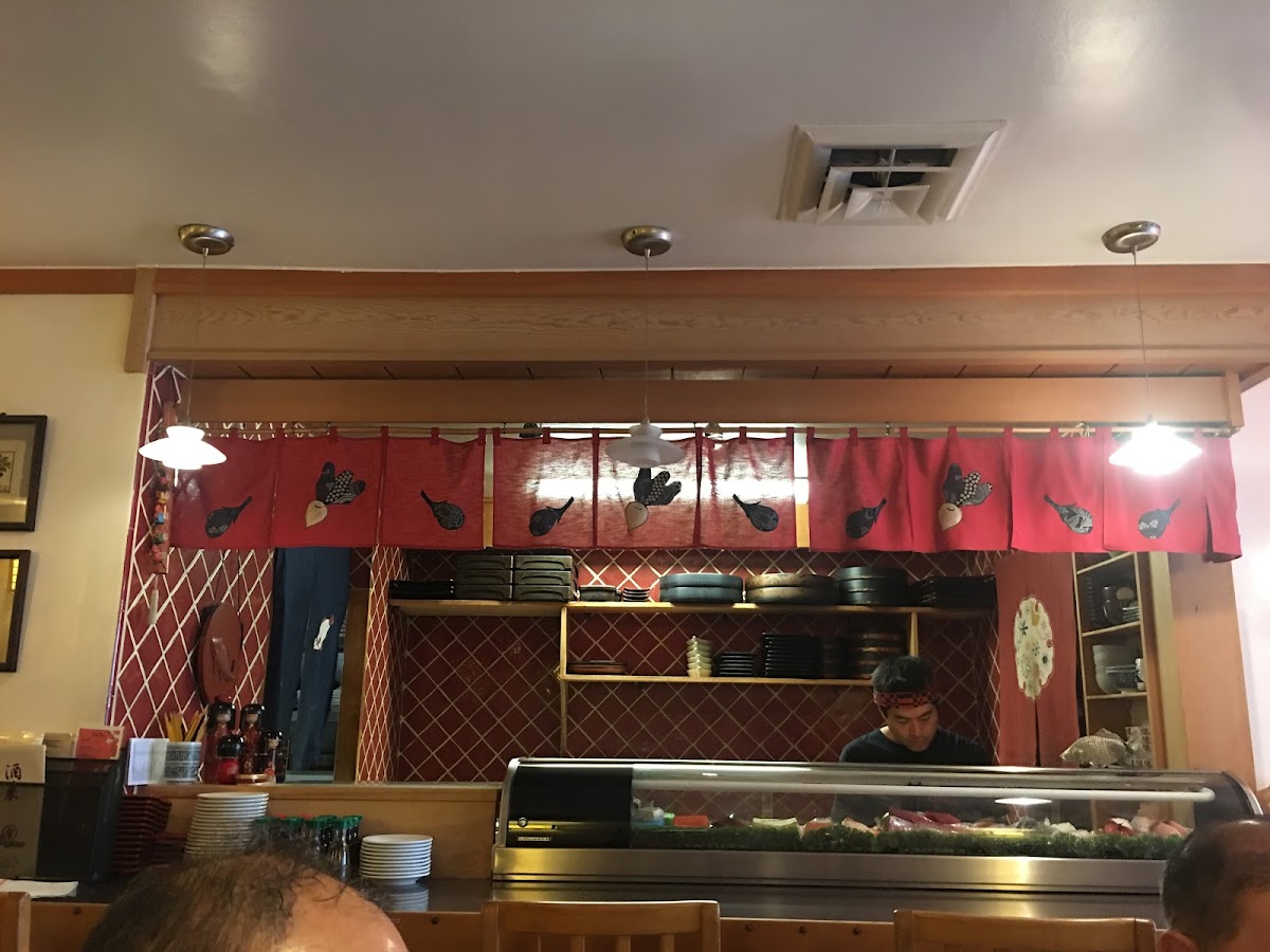 Sakana Japanese Restaurant - Photo 6