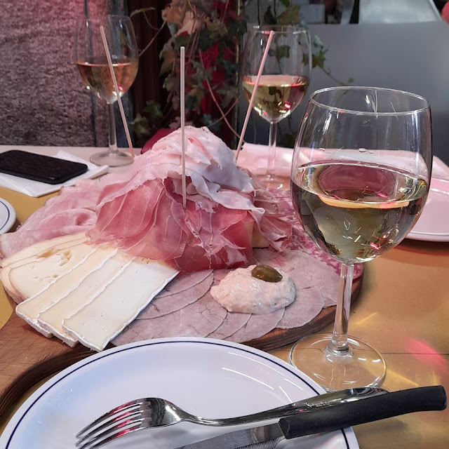 Salumi E Formaggi Dell'aperitivo