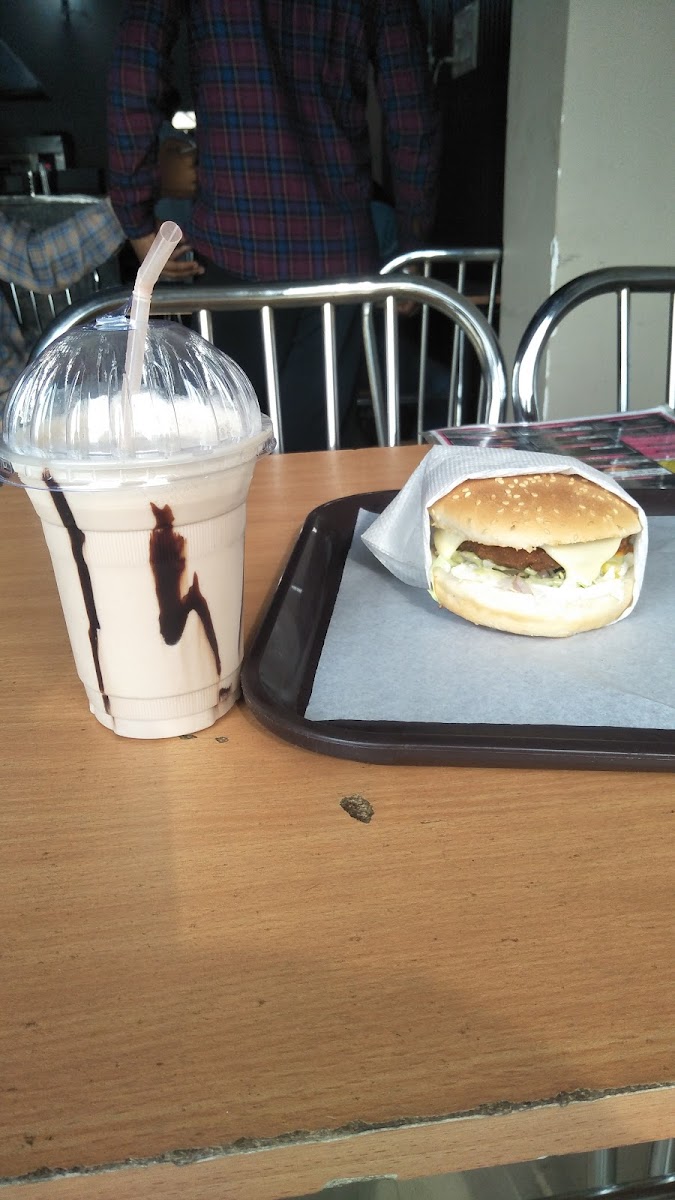 Hungry Villa Babain - Photo 5