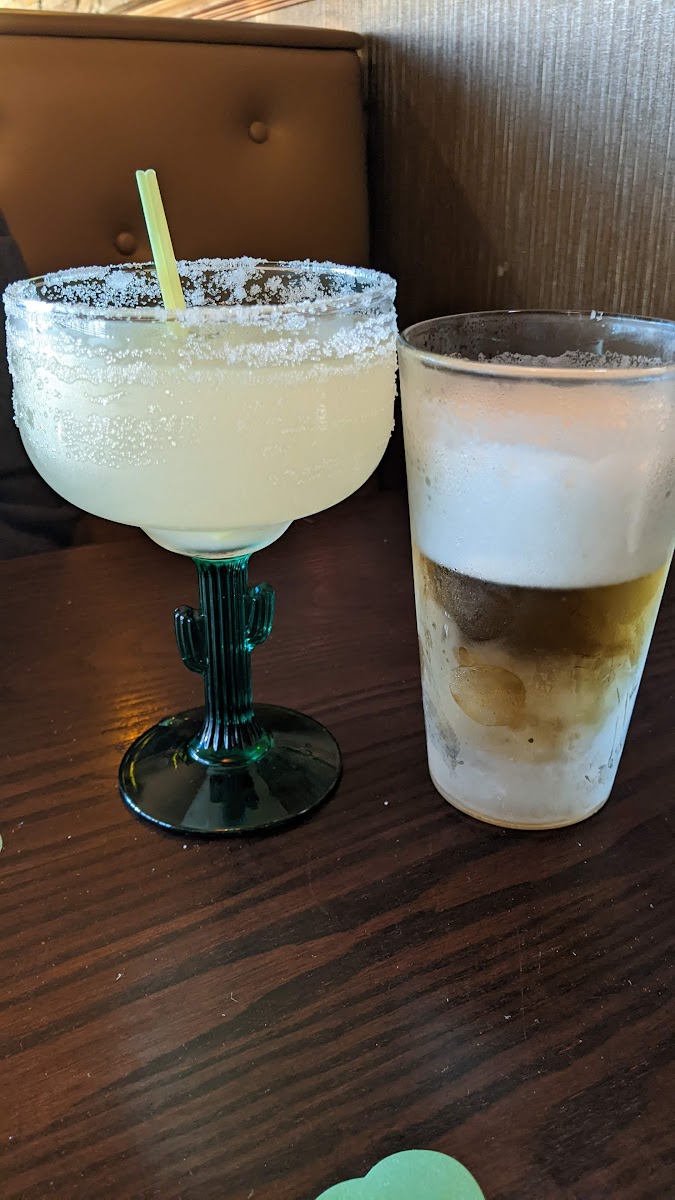 Prime Time Tavern - Photo 7
