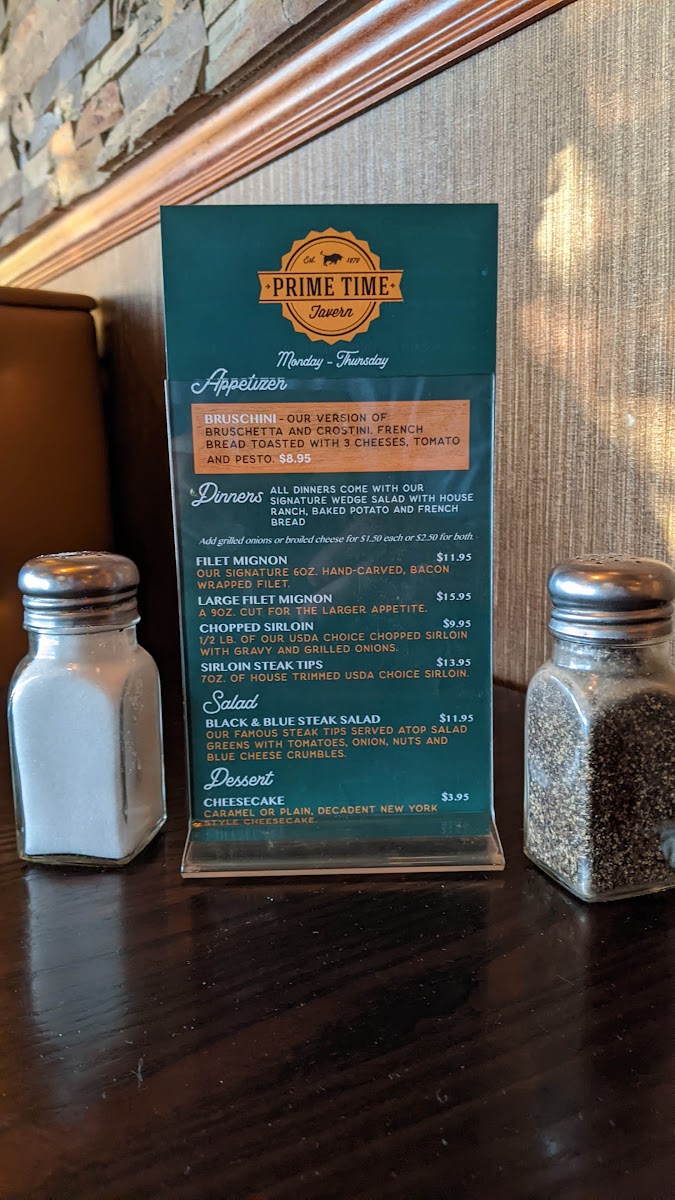 Prime Time Tavern - Photo 8
