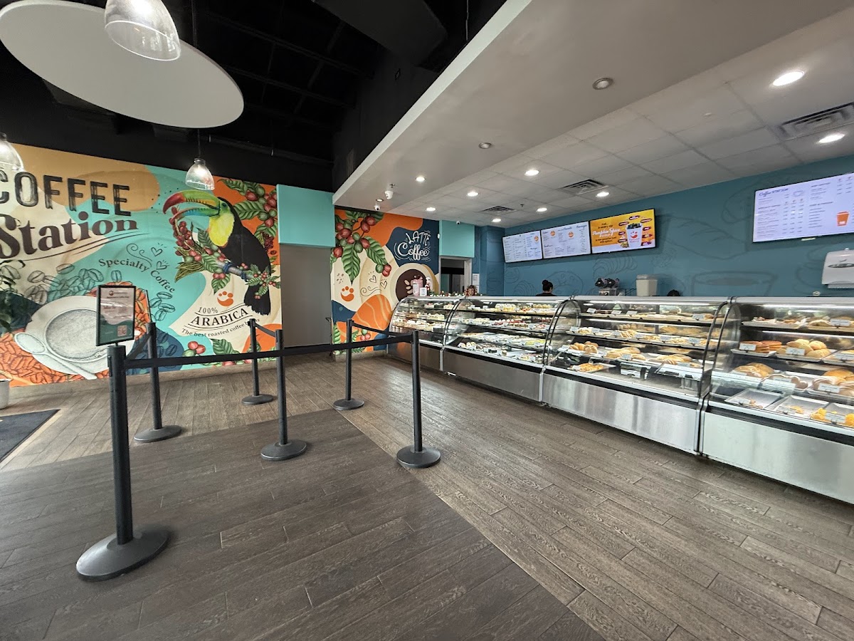 Fortuna Bakery & Cafe - Hunters Creek - Photo 8