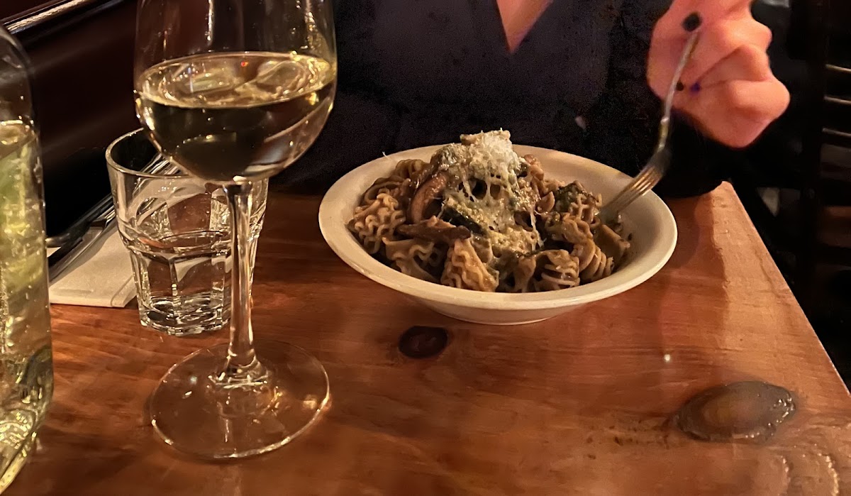Annabelle Pasta Bar - Photo 9
