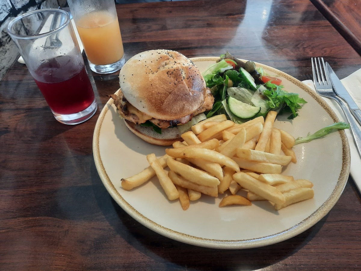 La Fonte Italian Restaurant - Photo 5