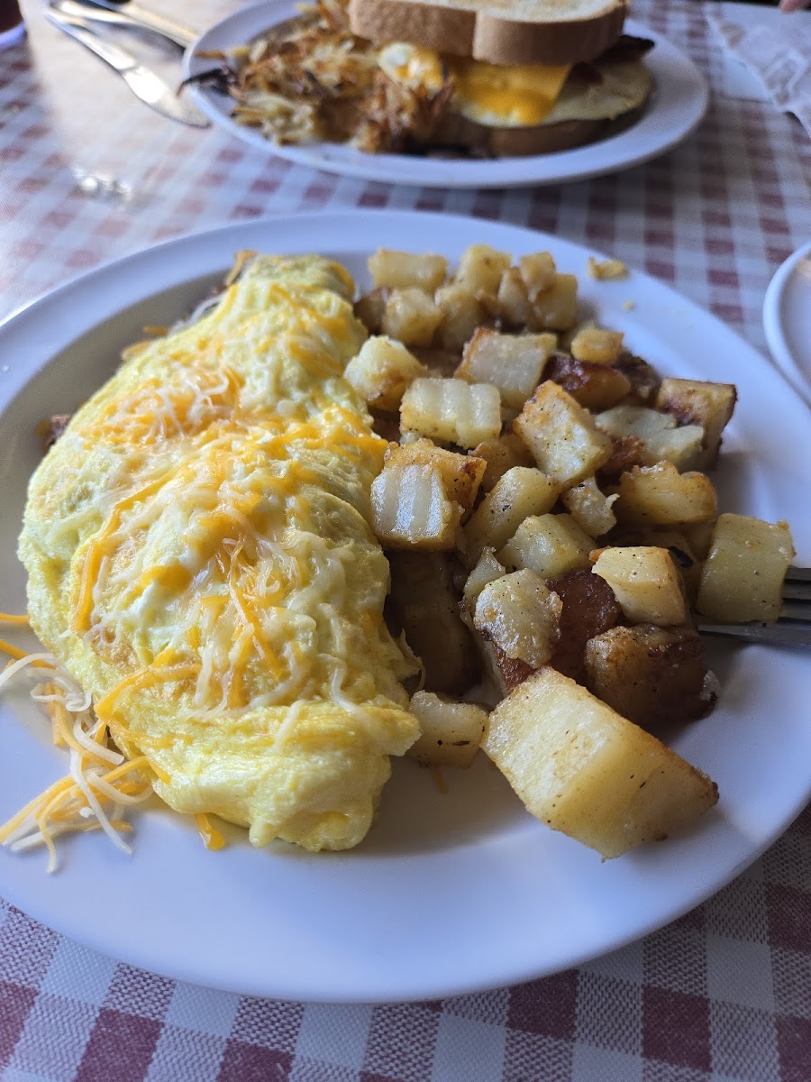 JoJo's Country Cafe - Photo 2