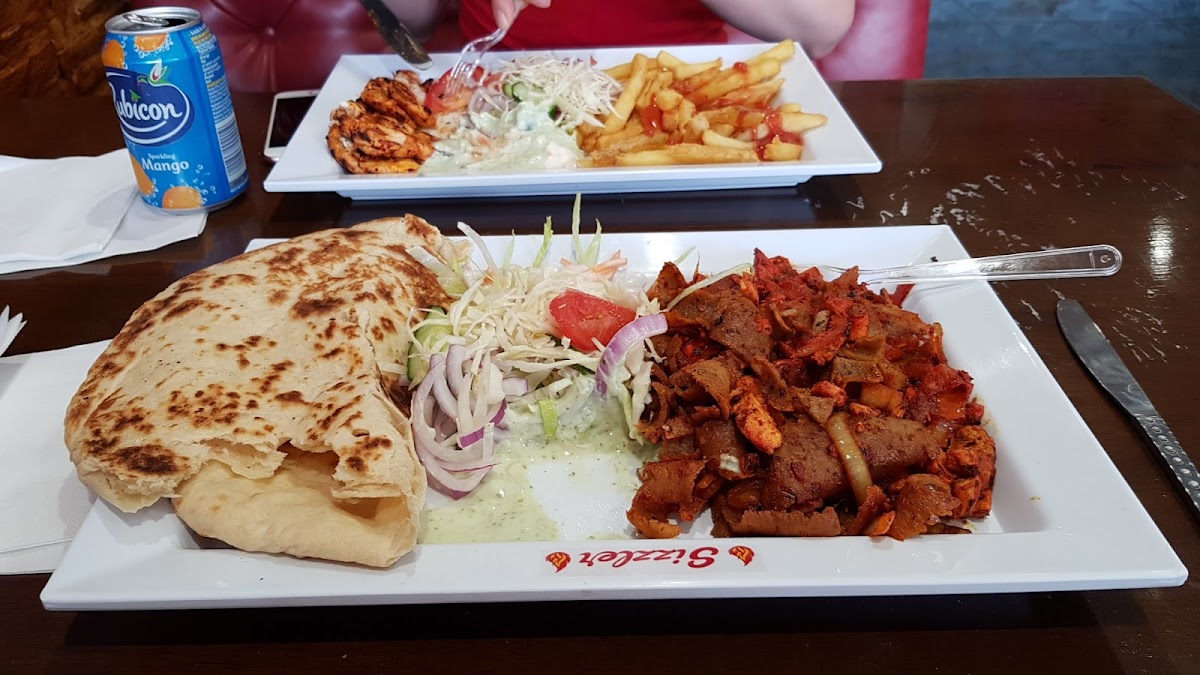 Sizzler High Wycombe (Halal) - Photo 8