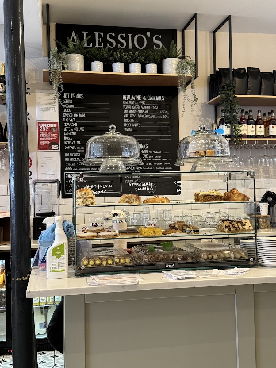 Alessio's Café & Bistro - Photo 3