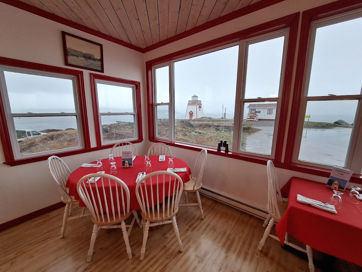 Lightkeepers Cafe - Photo 5