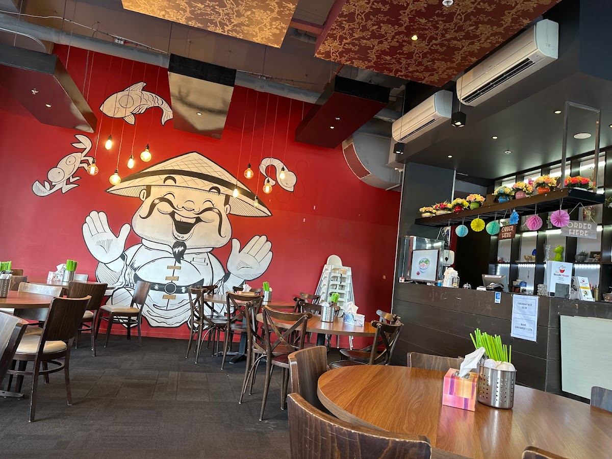 Top Noodle House