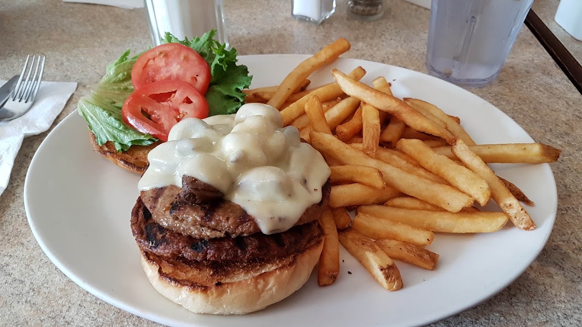 Daily Grill Restaurant - Photo 4