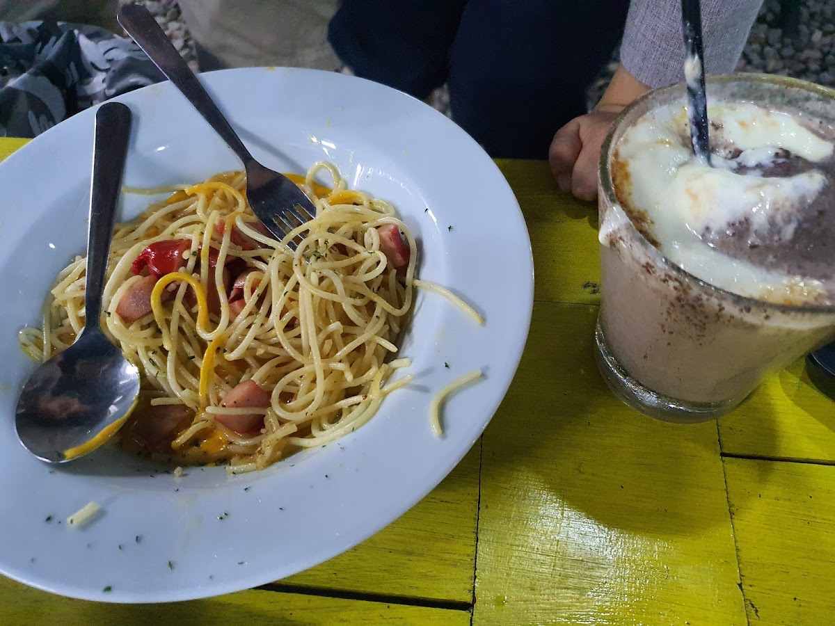 Dahari Resto Cafe - Photo 9