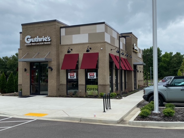 Guthrie’s Chicken Collierville - Photo 9