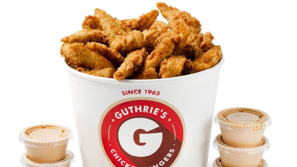 Guthrie’s Chicken Collierville - Photo 3