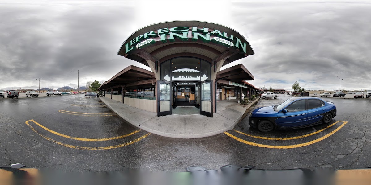 The Leprechaun Inn - Photo 9