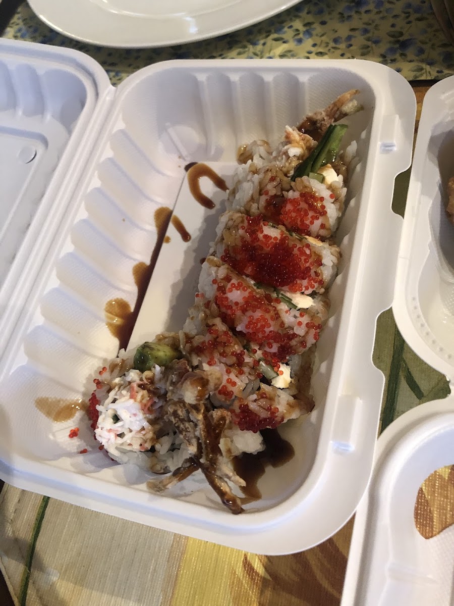 Cocos chicken and sushi - Photo 4