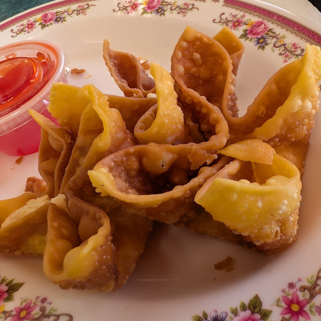 Crab Rangoon