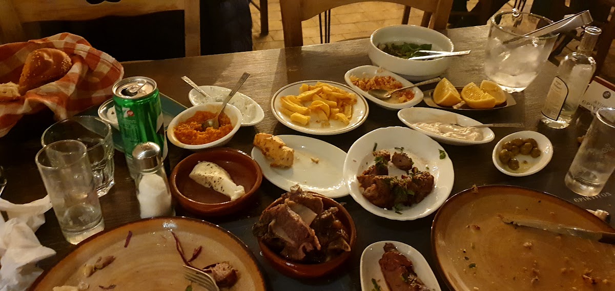 Taverna Agios Epiktitos - Photo 2