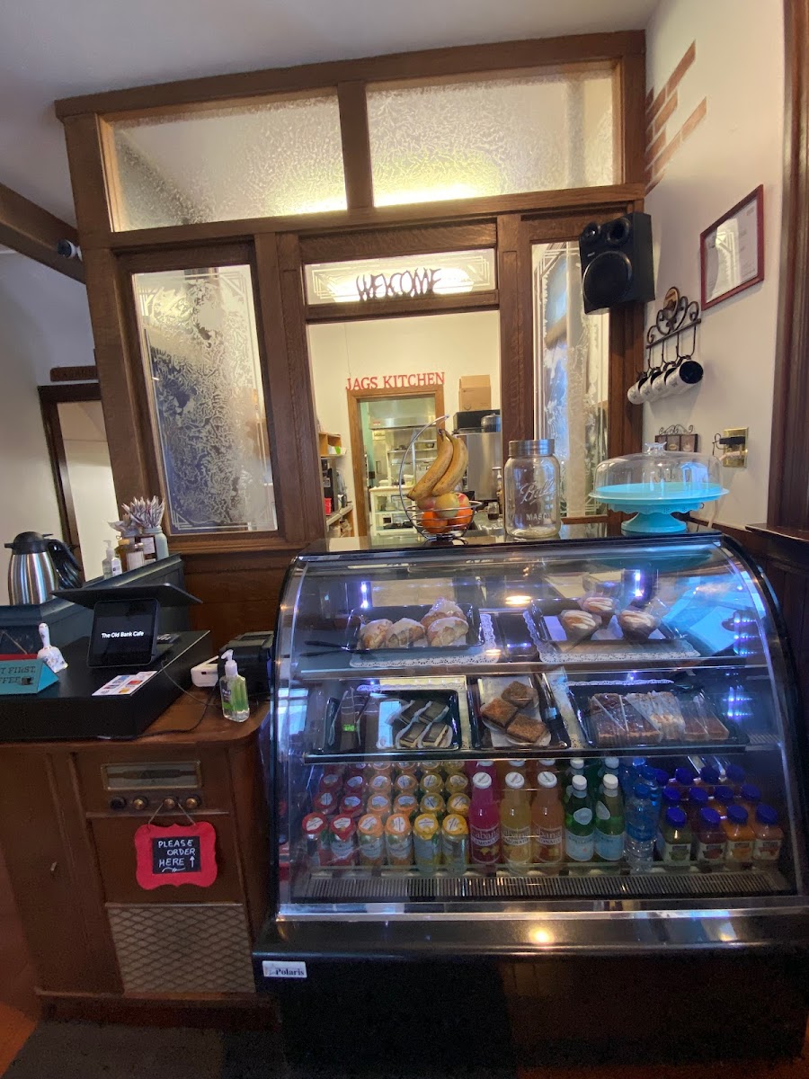 The Old Bank Cafe - Photo 7