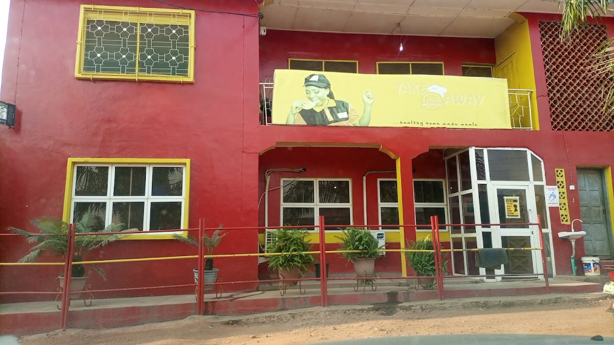 TakeAway Bite And Eat Ado Ekiti - Photo 2