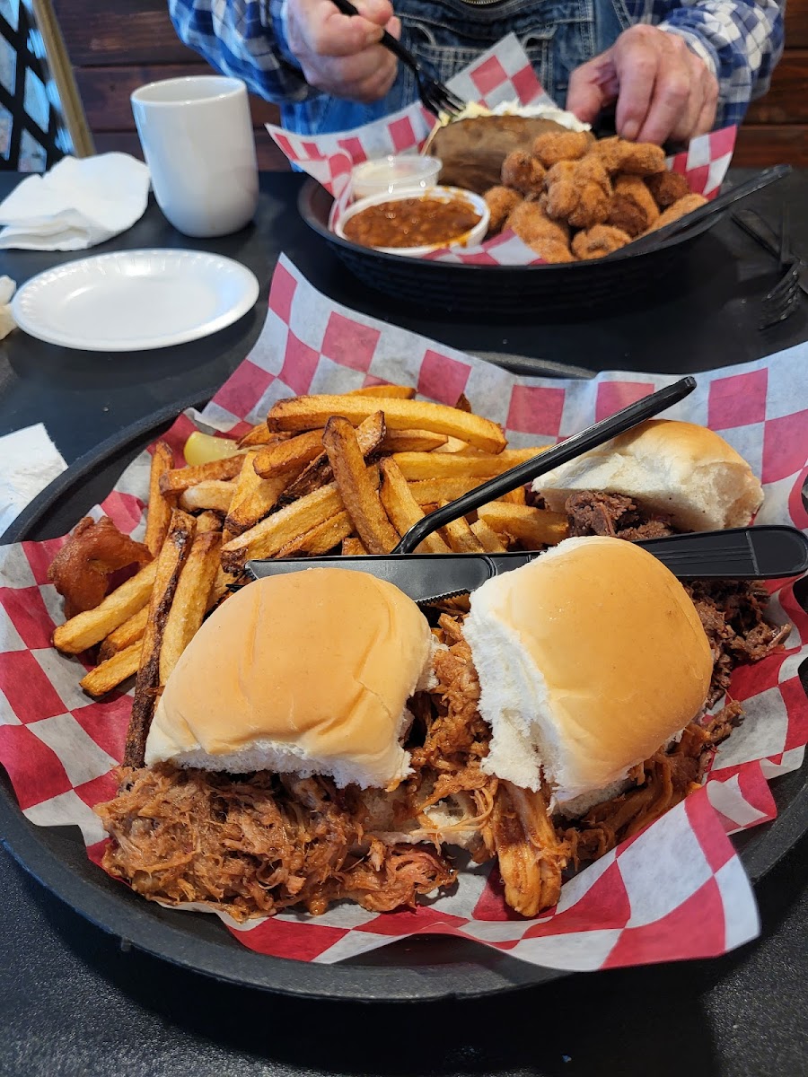 Pig in a Poke Paintsville