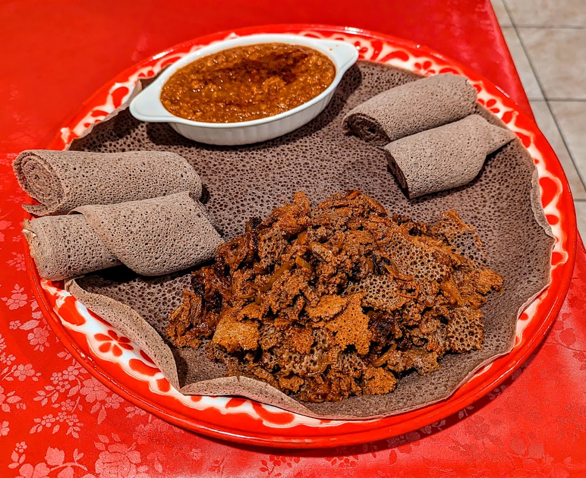 Gebeta Ethiopian Bar and restaurant - Photo 4