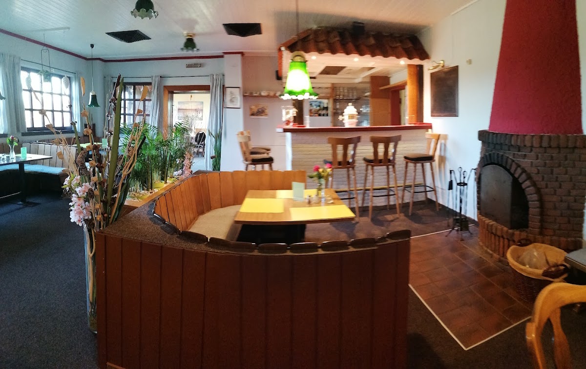 Landgasthaus Hopfenstübchen - Restaurant und Saal Emkendorf