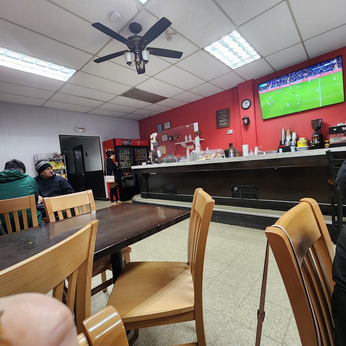 EL SALVADOREÑO CAFE RESTAURANT LLC - Photo 2