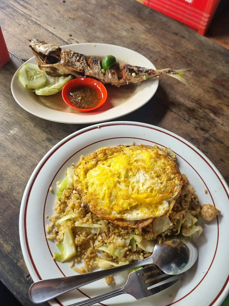Warung Kampung Indonesian Restaurant - Photo 1