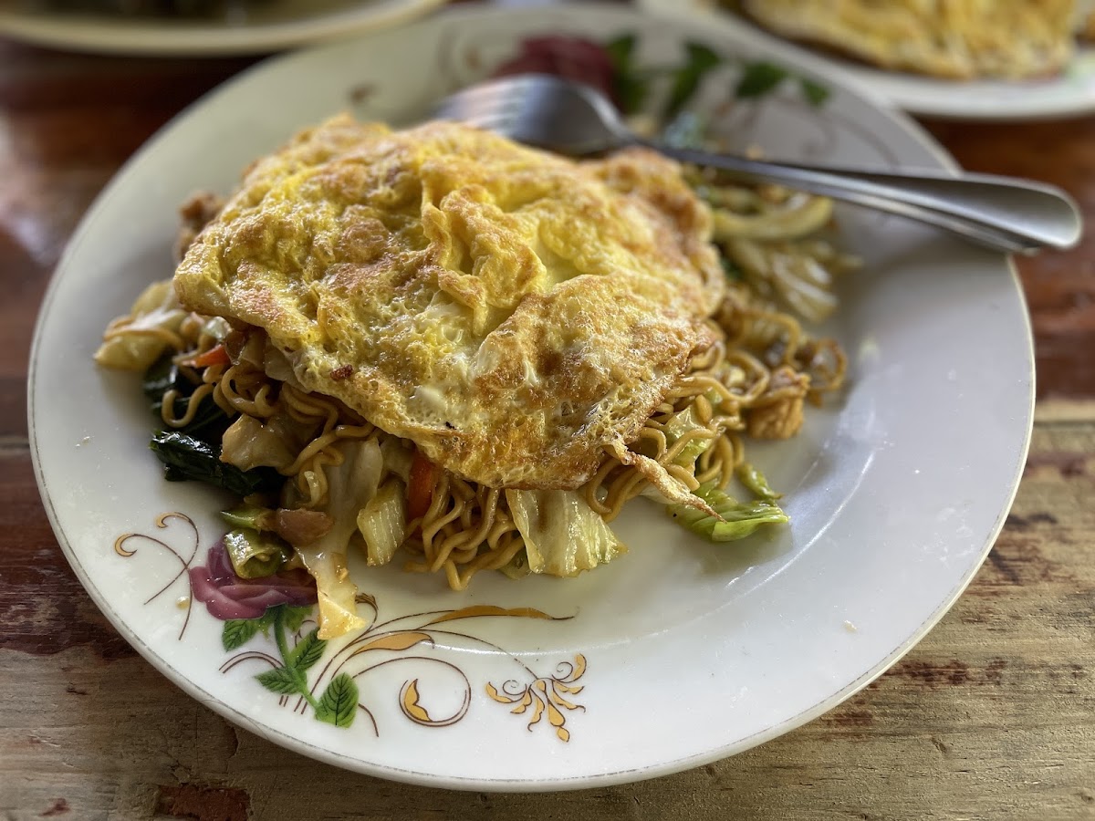 Warung Kampung Indonesian Restaurant - Photo 4
