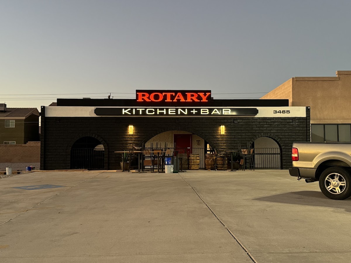 Rotary Kitchen Bar