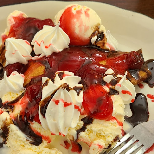 Deep Fried Cheesecake with Strawberries