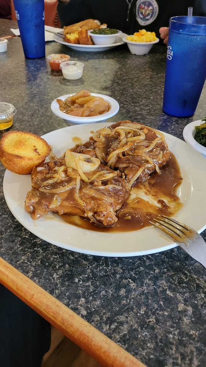 Kendall's Kountry Kitchen - Photo 1