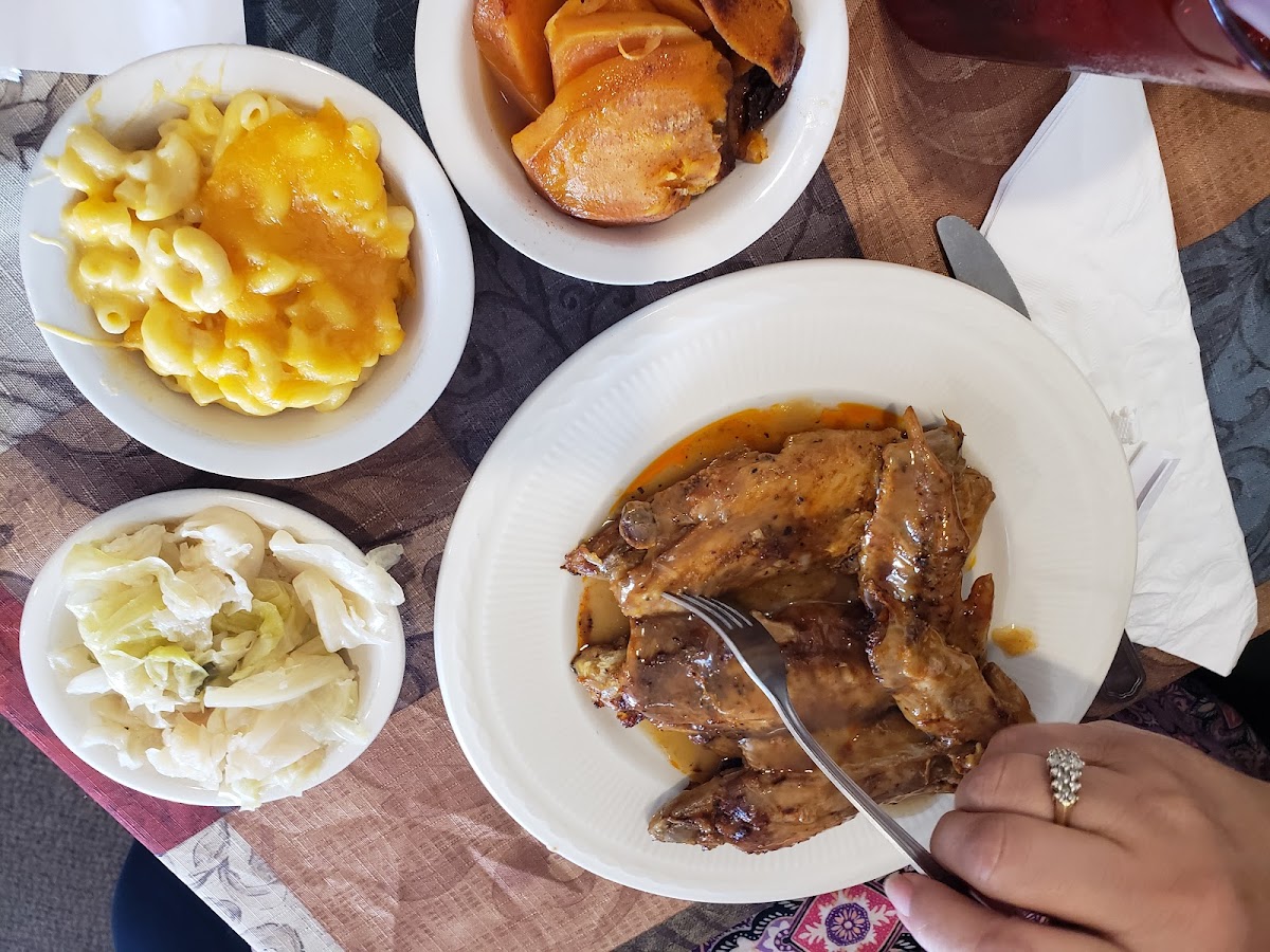 Kendall's Kountry Kitchen - Photo 5