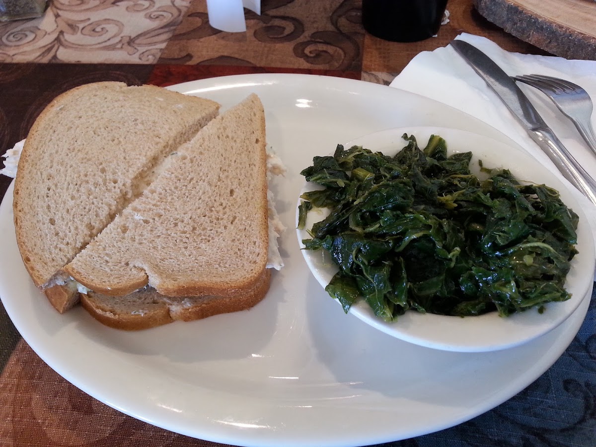 Kendall's Kountry Kitchen - Photo 6