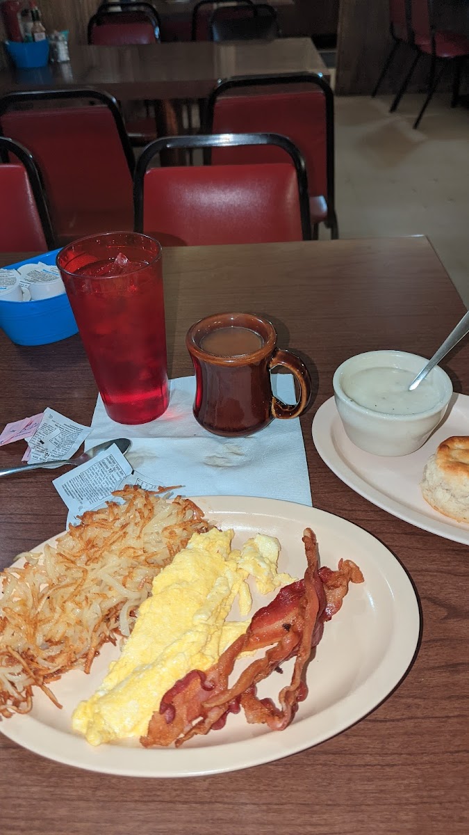 Nu-Griddle Cafe - Photo 6